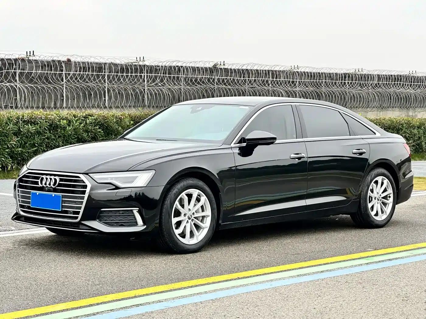 Audi A6L 2019 40 TFSI Luxury Elegance — миниатюра 1