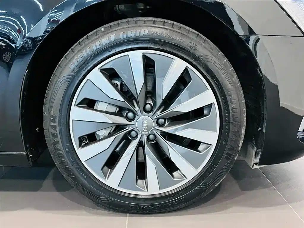 Audi A6L 2022 45 TFSI Premium Elegance Edition — миниатюра 15