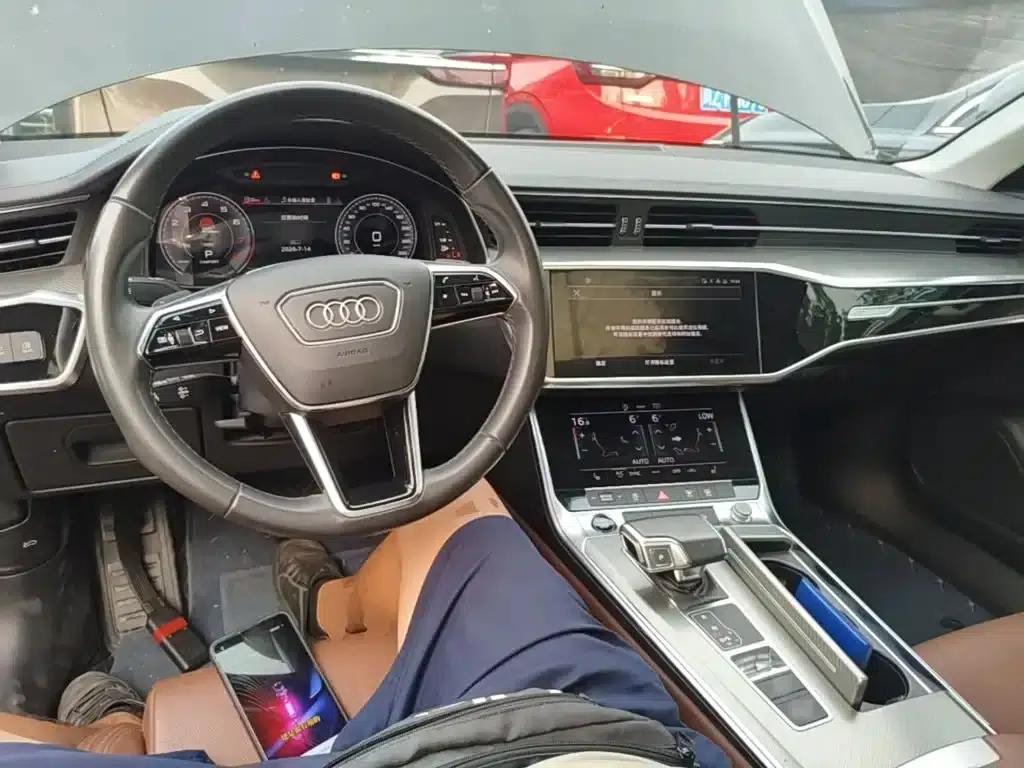 Audi A6L 2021 45 TFSI Premium Elegance Edition — миниатюра 10