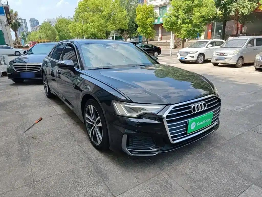 Audi A6L 2019 40 TFSI Luxury Dynamic — миниатюра 4