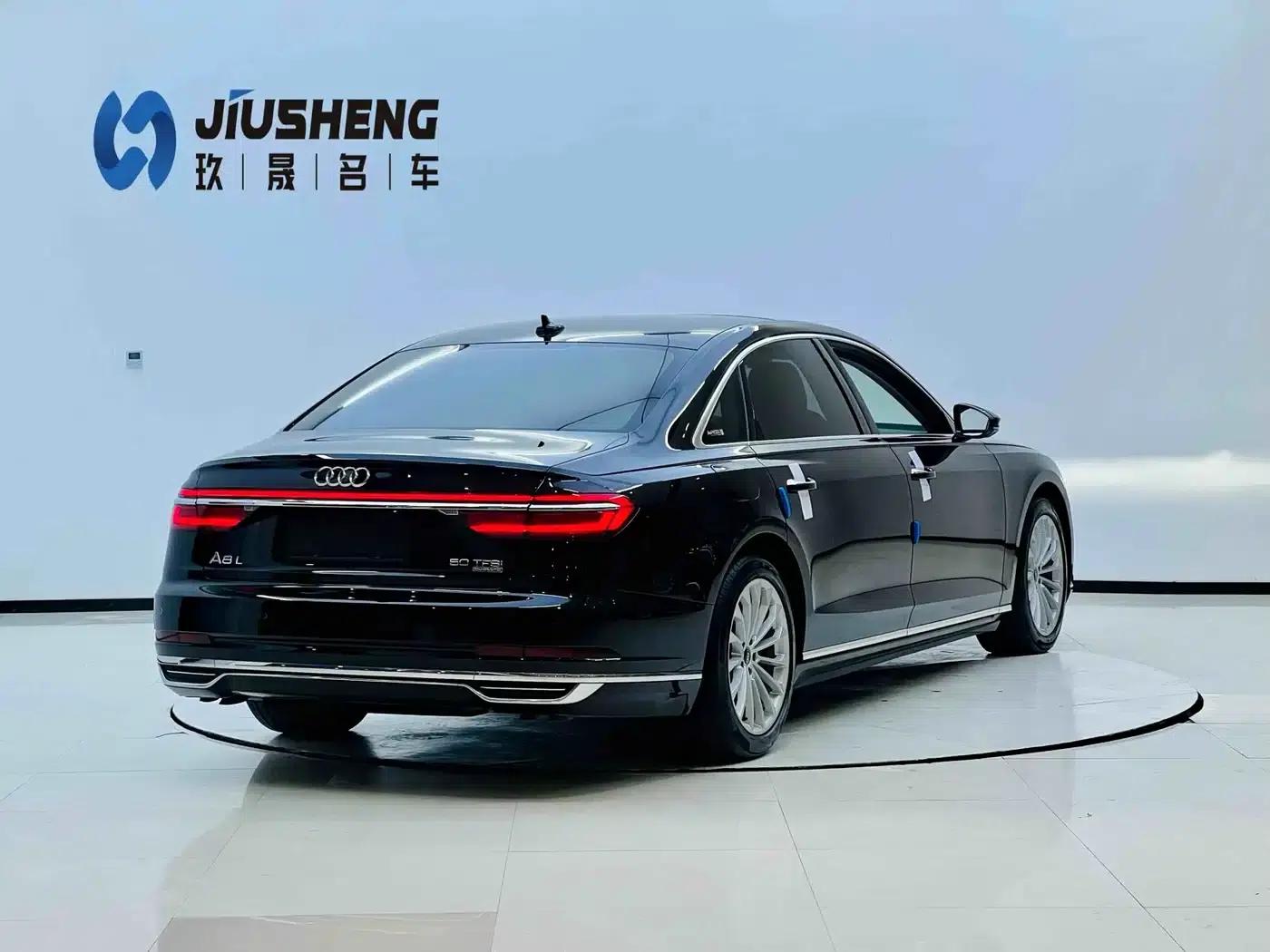 2022 Audi A8 A8L 50 TFSI quattro Comfort Edition — миниатюра 6