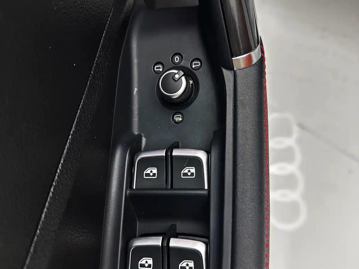 Audi Q2L 2022 35 TFSI Progressive Dynamic Edition — миниатюра 17