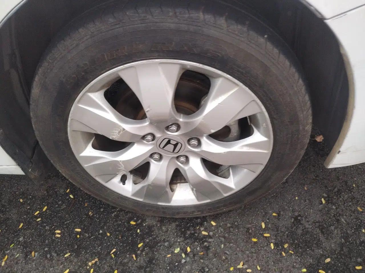 Honda Accord 2011 2.4L EX — миниатюра 8