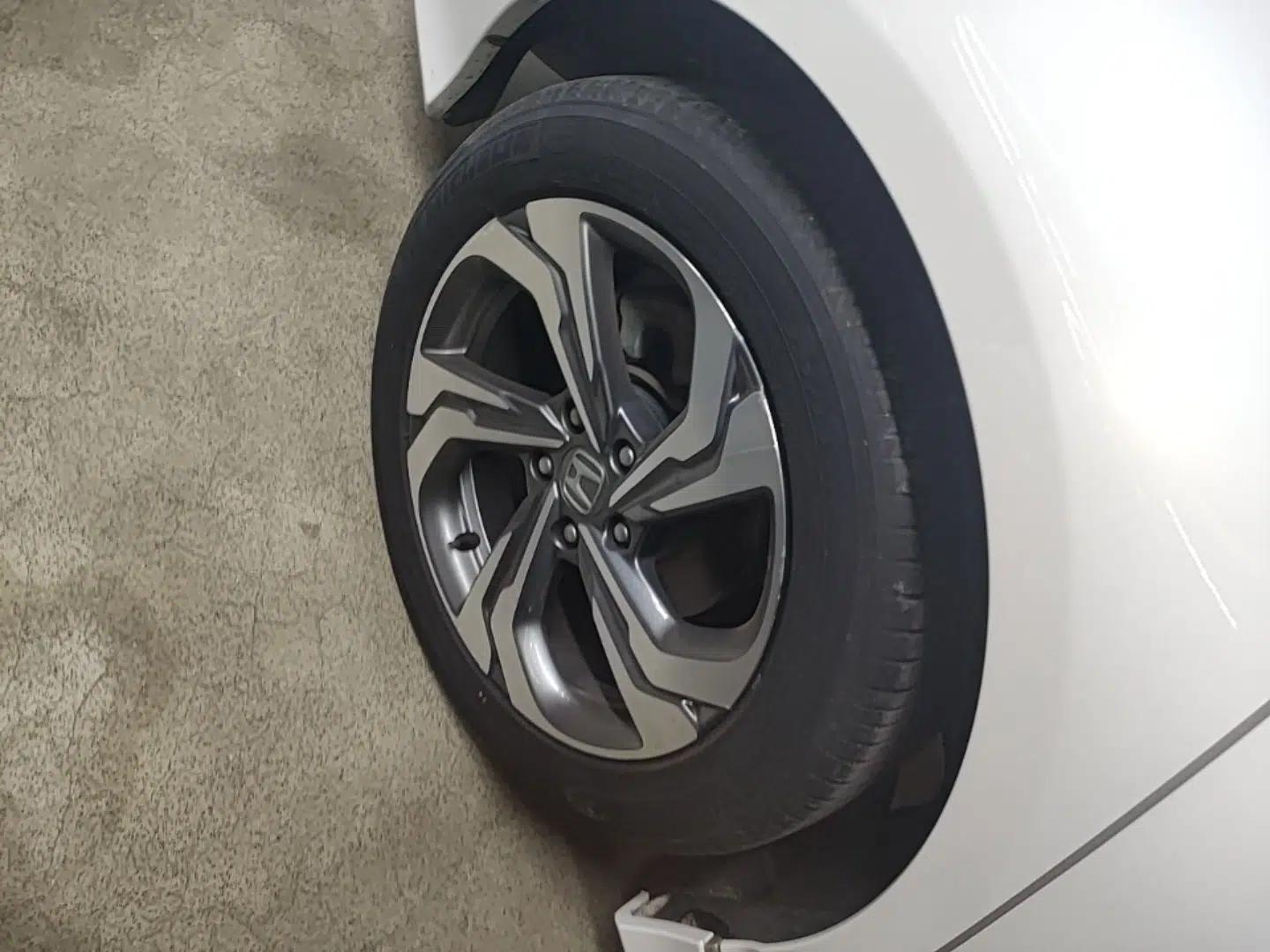 Honda Accord 2018 260TURBO Prestige Edition China VI — миниатюра 11