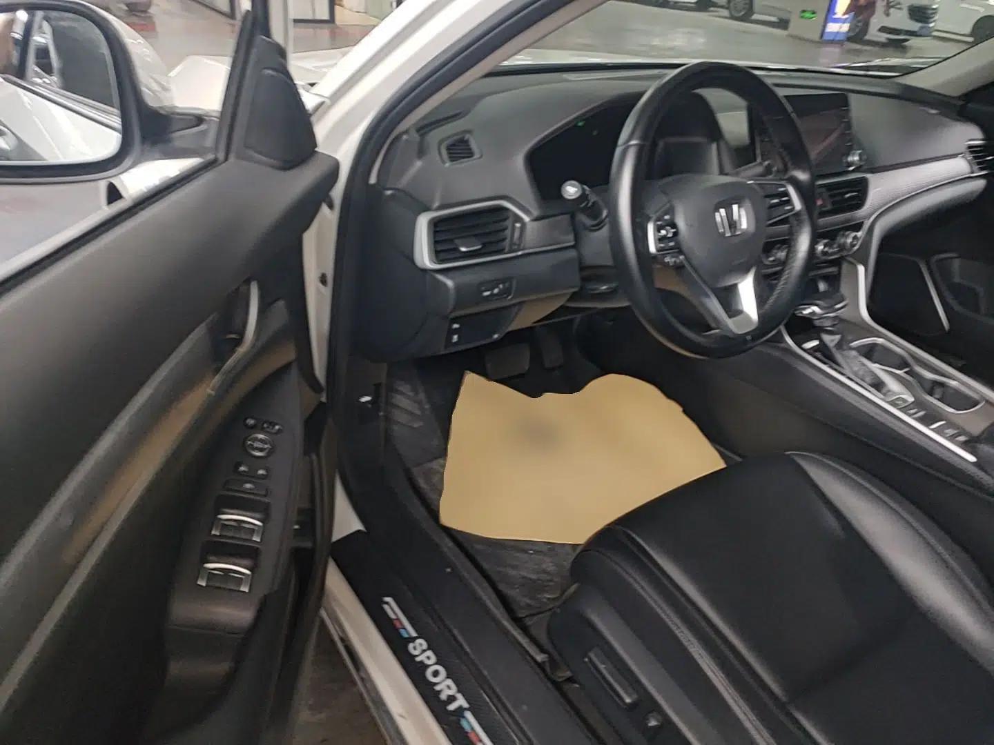 Honda Accord 2018 260TURBO Prestige Edition China VI — миниатюра 17