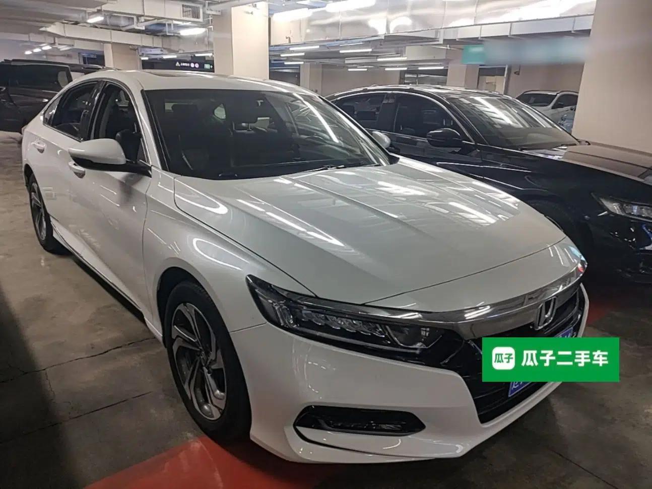 Honda Accord 2018 260TURBO Prestige Edition China VI — миниатюра 3