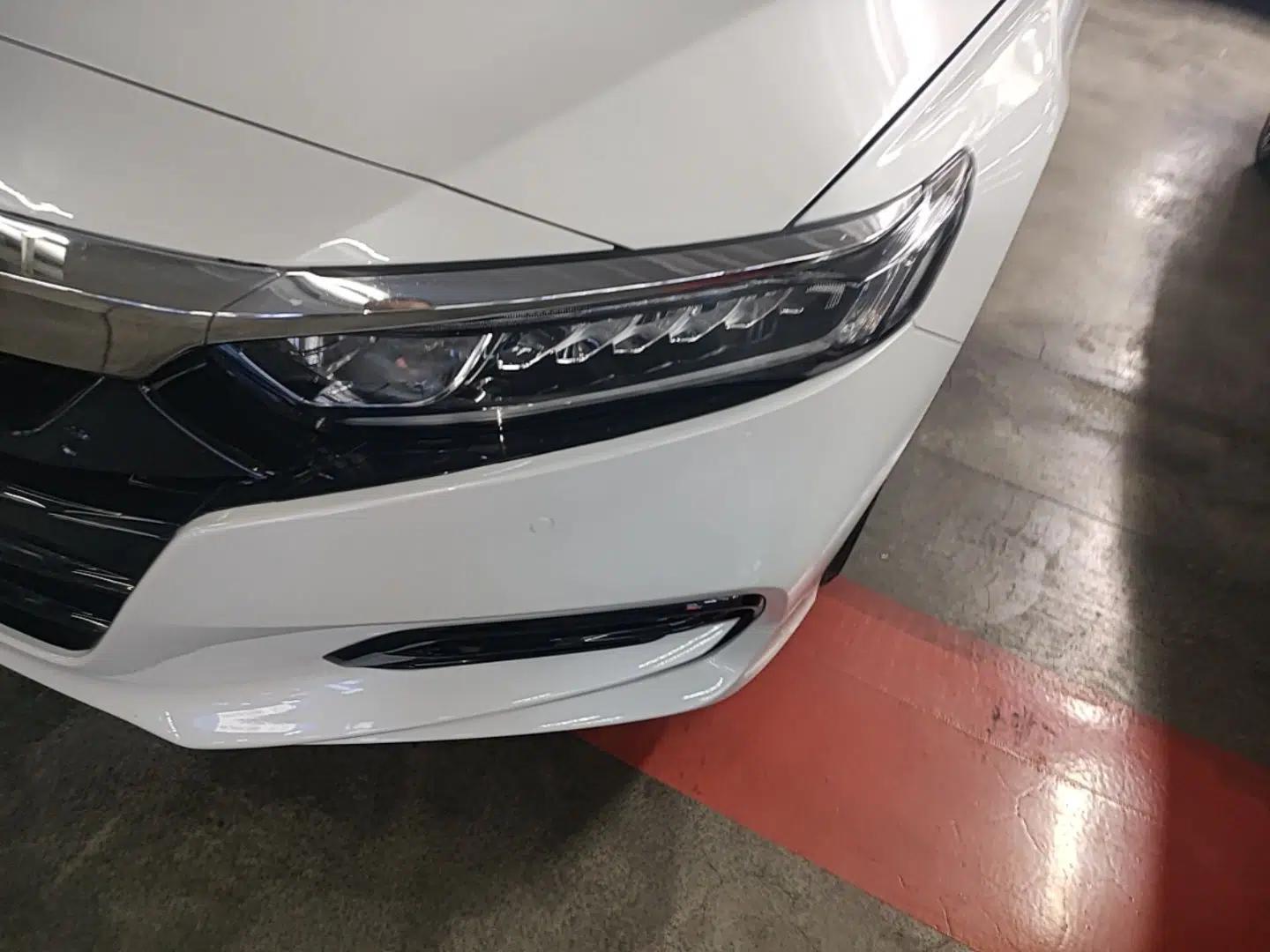 Honda Accord 2018 260TURBO Prestige Edition China VI — миниатюра 8