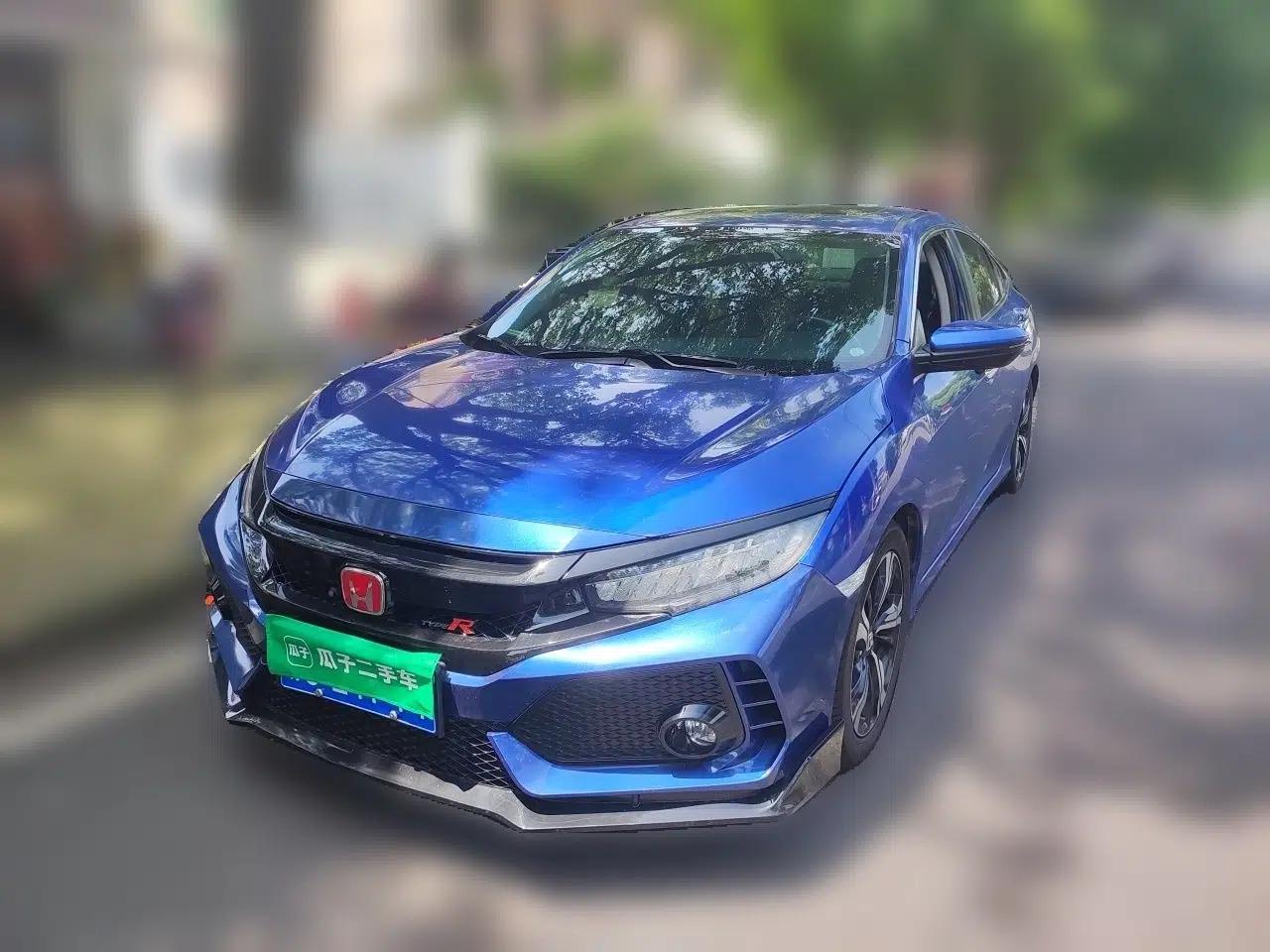 Honda Civic 2019 220TURBO CVT Power Edition China VI Emission Standard — миниатюра 1