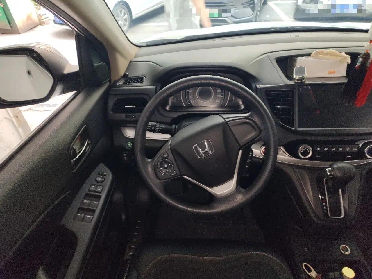 Honda CR-V 2015 2.0L two-wheel drive Fashion Edition — миниатюра 10
