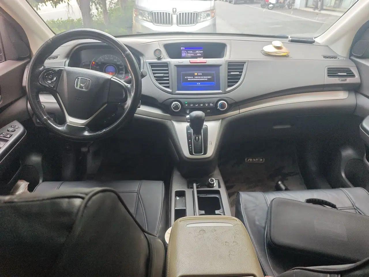 Honda CR-V 2013 2.0L 2WD Classic Edition — миниатюра 9