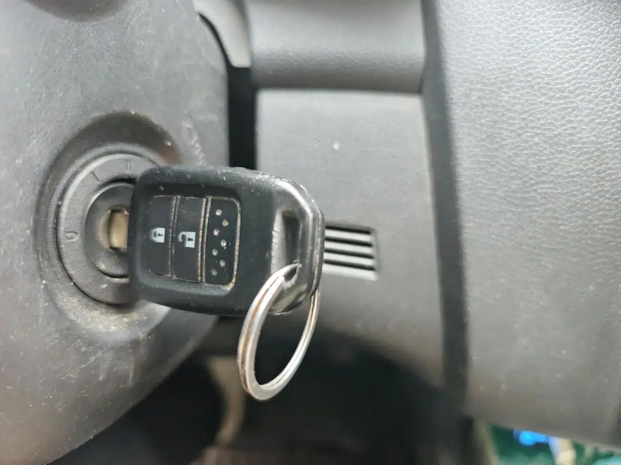 Honda Fit 2014 1.5L LX CVT Comfort Model — миниатюра 16
