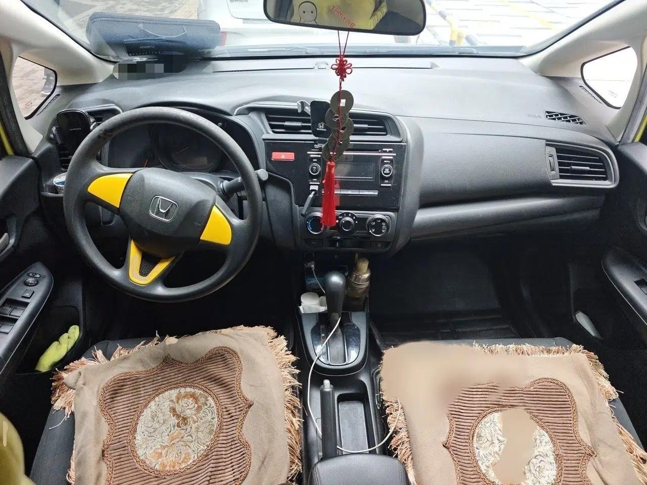 Honda Fit 2014 1.5L LX CVT Comfort Model — миниатюра 19