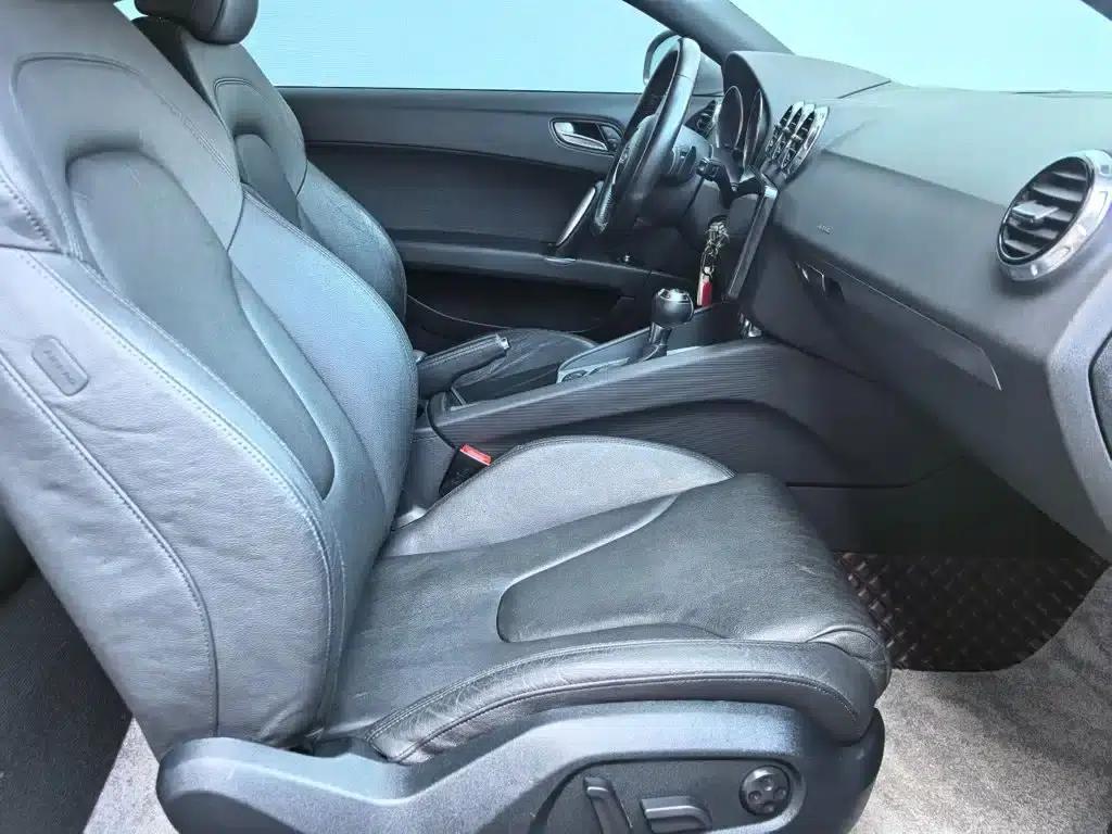 2011 Audi TT Coupe 2.0TFSI — миниатюра 10