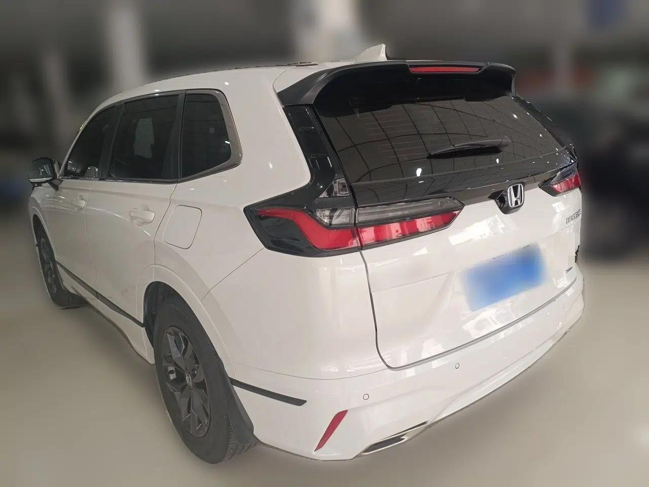 Honda Breeze 2023 240TURBO Two-Wheel-Drive Luxury Edition 5 Seats — миниатюра 4