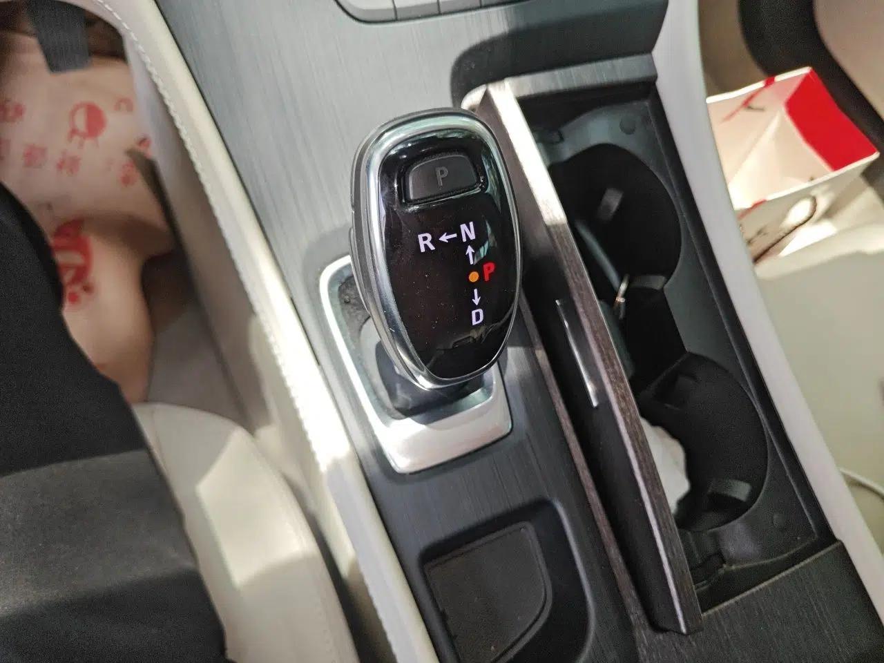 Buick LaCrosse 2021 Avenir Aivia Flagship Model — миниатюра 14