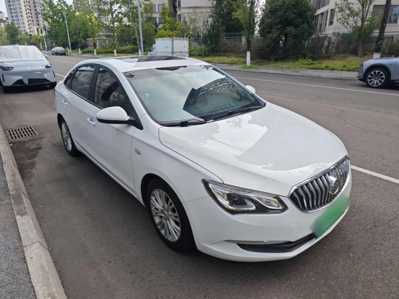 Buick GT 2015 15N Automatic Deluxe Edition — миниатюра 3