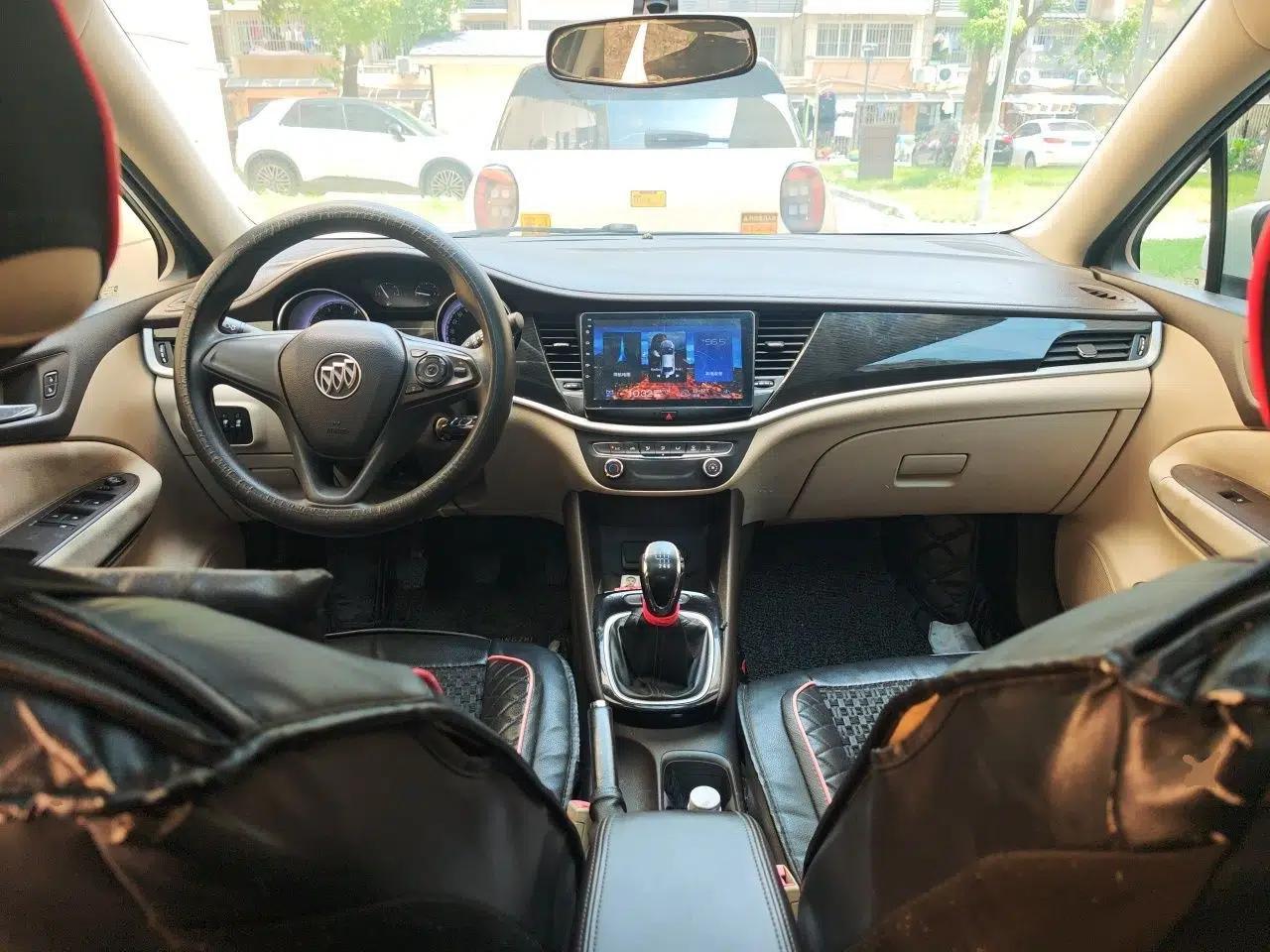 Buick Verano 2015 Sedan 15S Manual Entry-Level Model — миниатюра 9