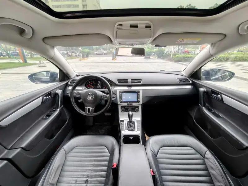 2015 Volkswagen Passat 1.8TSI Leading Edition — миниатюра 8