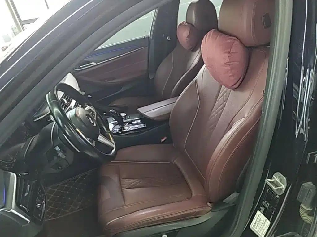 2022 BMW 5 Series Facelift 530Li Leading Edition M Sport Package — миниатюра 15
