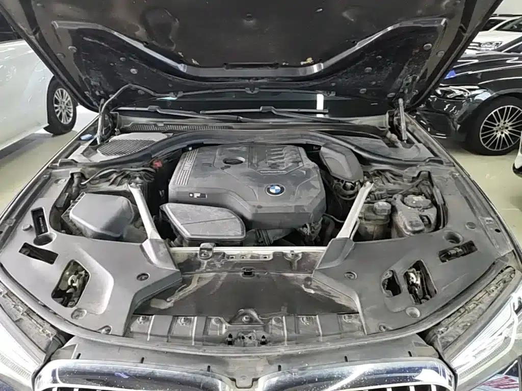 2022 BMW 5 Series Facelift 530Li Leading Edition M Sport Package — миниатюра 20
