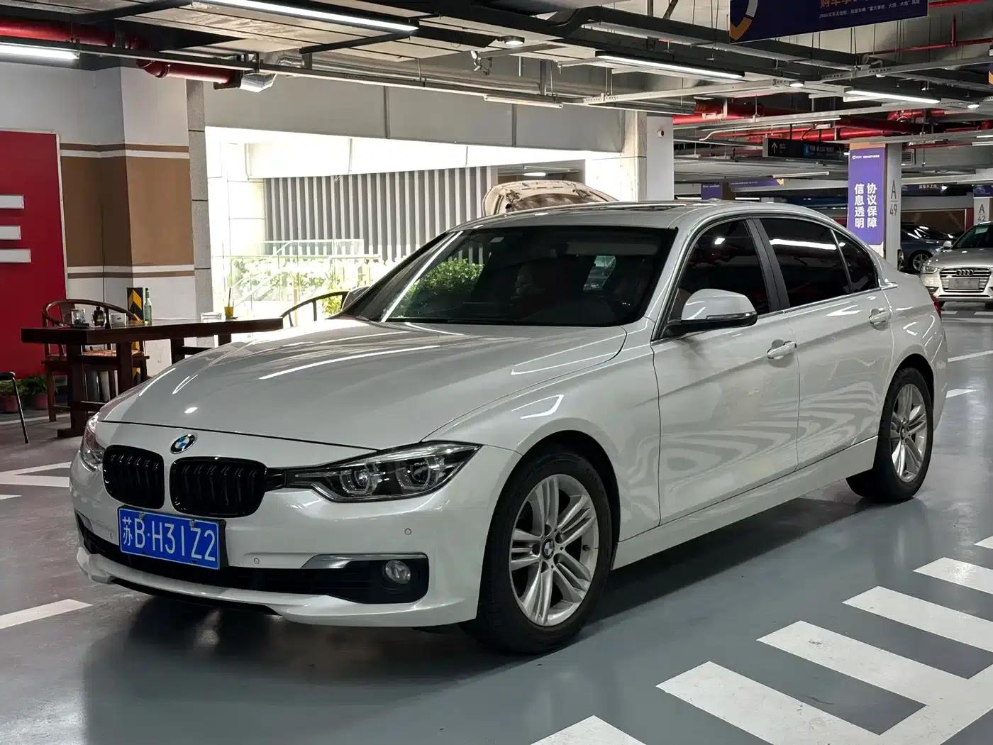 2017 BMW 3 Series 320Li Fashion Edition — миниатюра 1