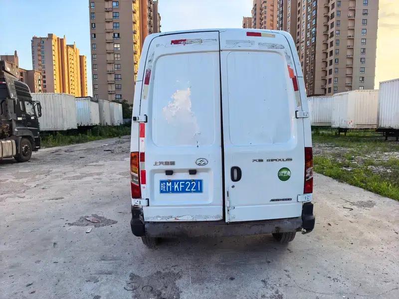 Xintu V80 2016 2.5T Manual Front-Wheel Drive 3-Seater Factory Custom Edition — миниатюра 5