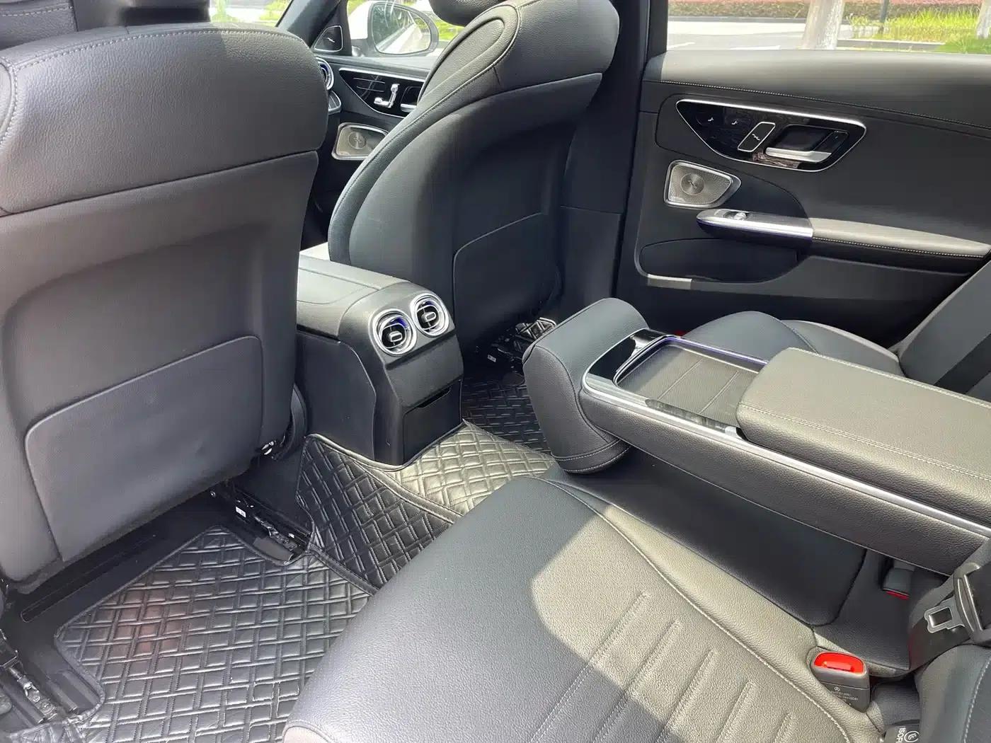 Mercedes-Benz C-Class 2024 Facelift C 260 L Sport Edition — миниатюра 17