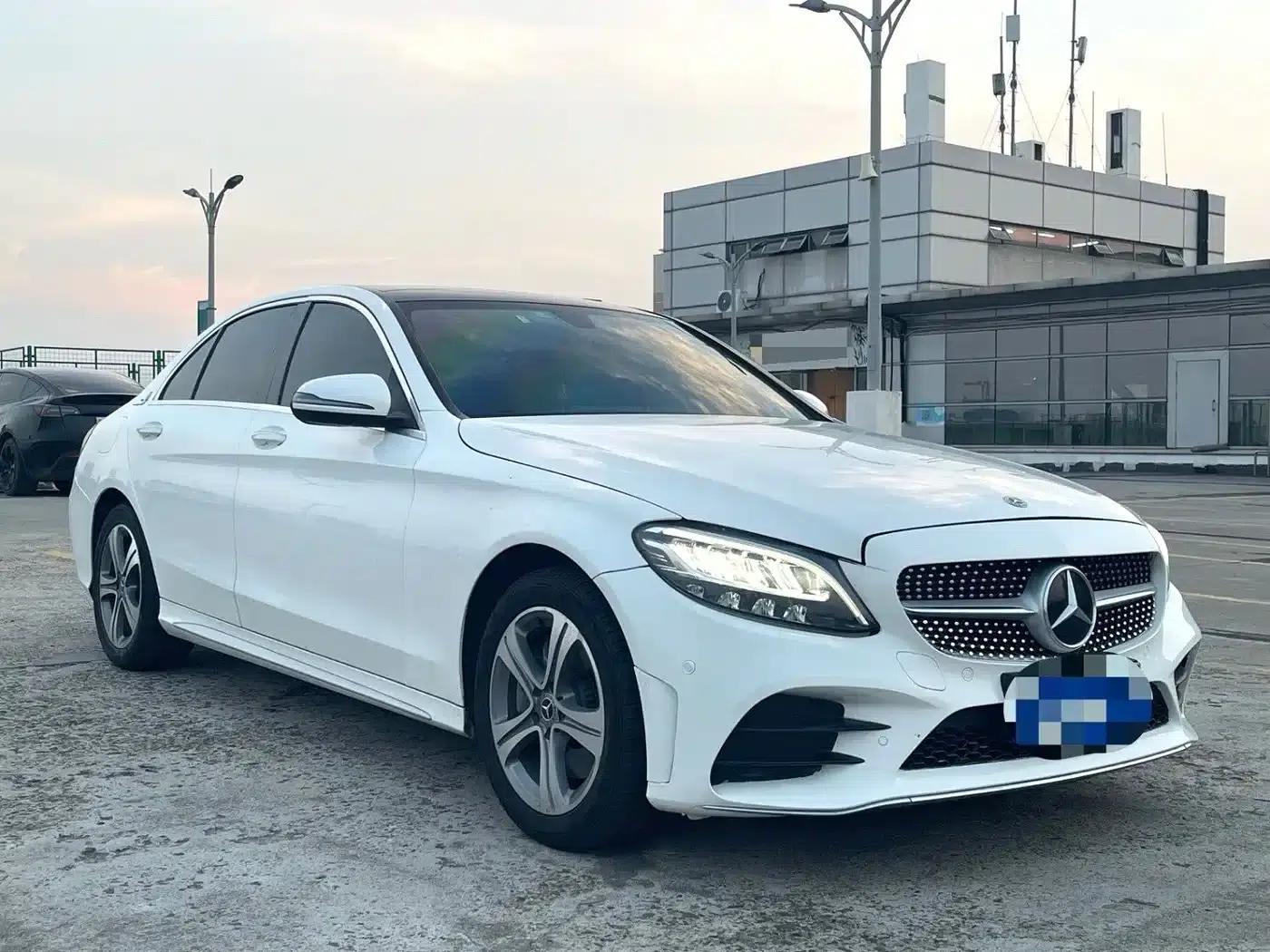 2021 Mercedes-Benz C-Class C 260 L Sport Edition — миниатюра 3