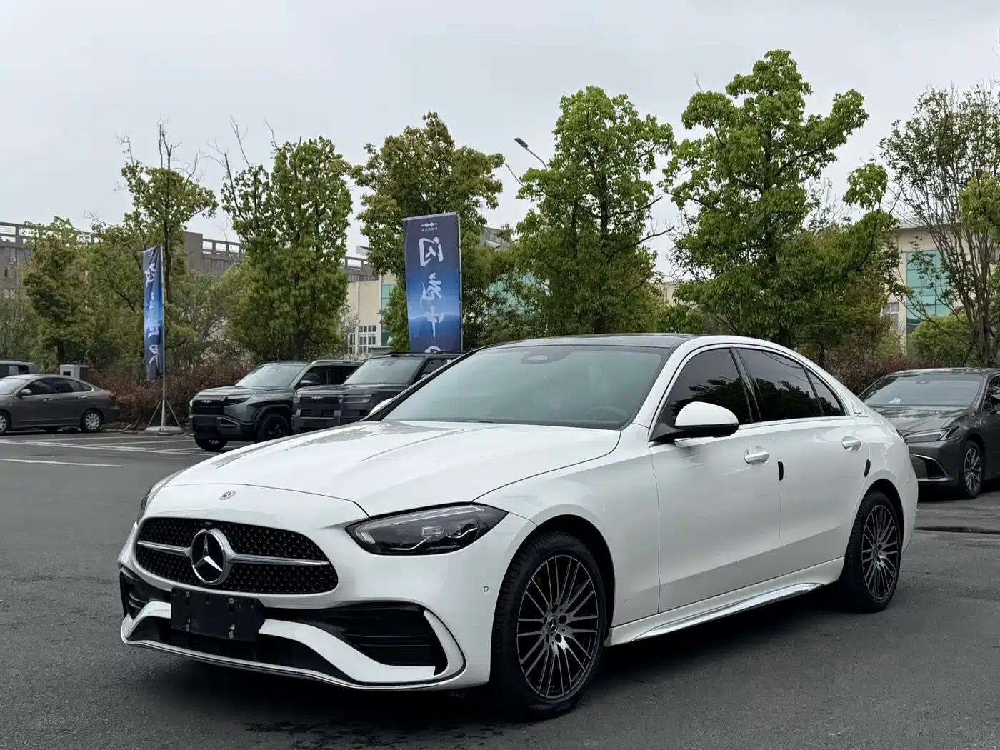 2024 Mercedes-Benz C-Class C 260 L Sport Edition — миниатюра 1