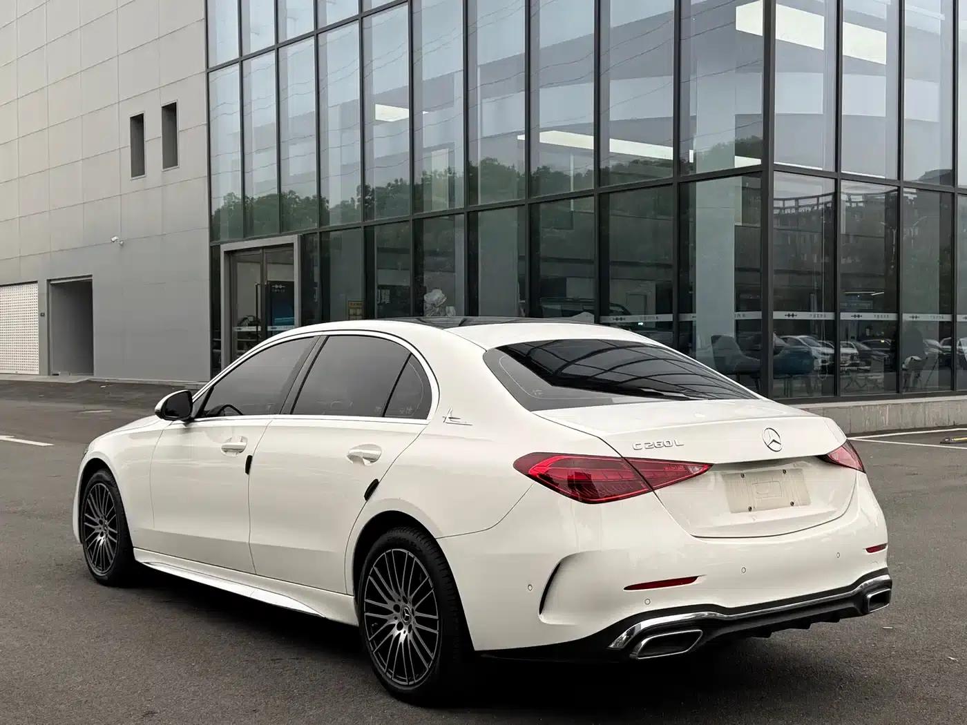 2024 Mercedes-Benz C-Class C 260 L Sport Edition — миниатюра 17