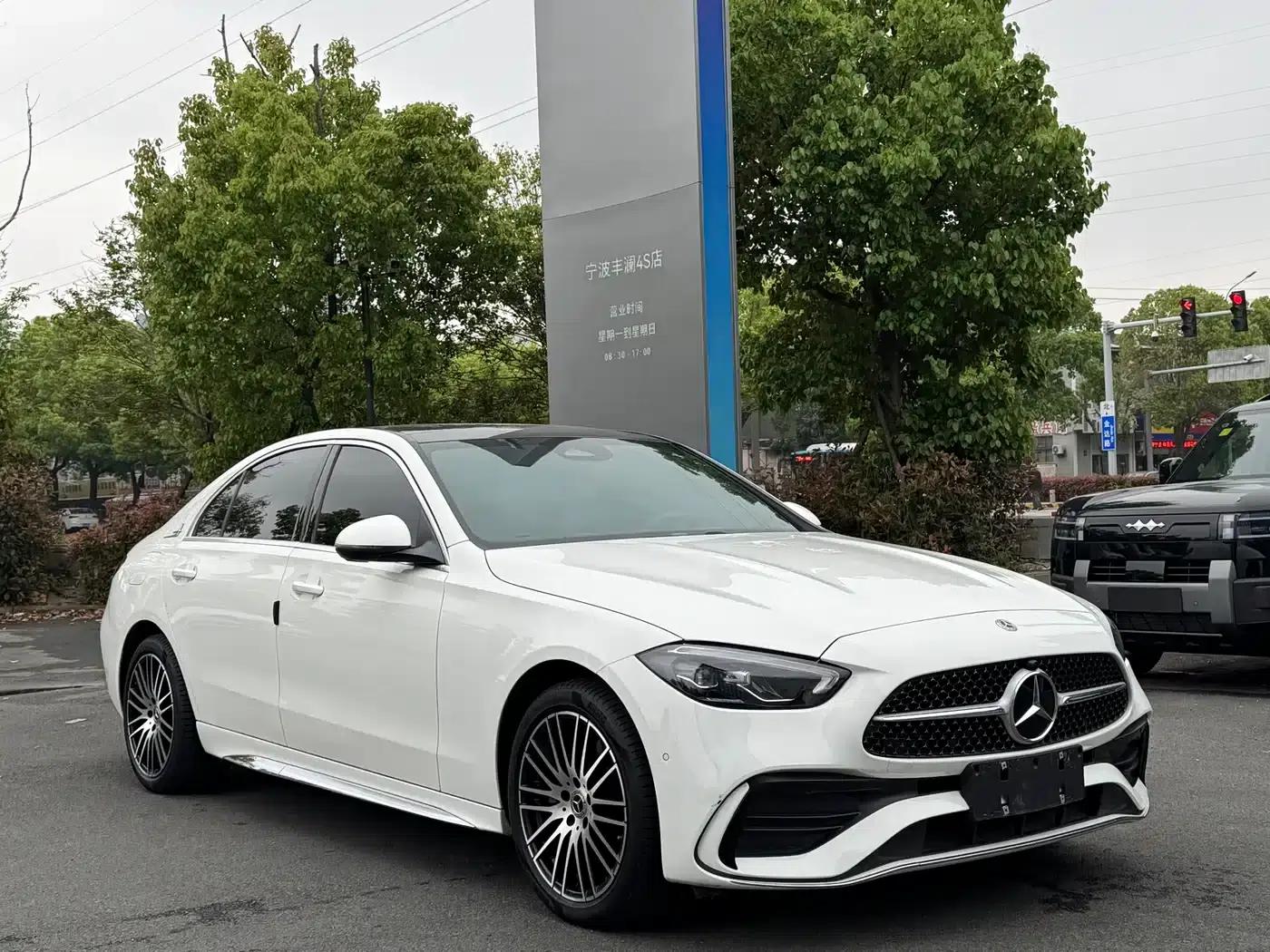 2024 Mercedes-Benz C-Class C 260 L Sport Edition — миниатюра 3