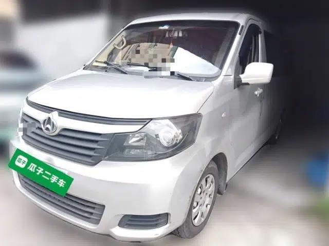 CHANGAN KAICHENG Ruixing M90 2017 2.0L Value Edition 6-Seater Hatchback 4G94S
