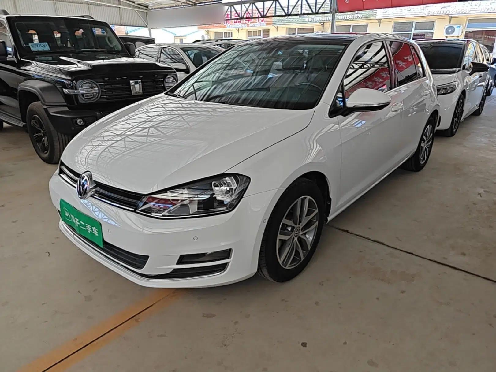 Volkswagen Golf 2017 230TSI Automatic Luxury Million-Vehicle Commemorative Edition — миниатюра 1