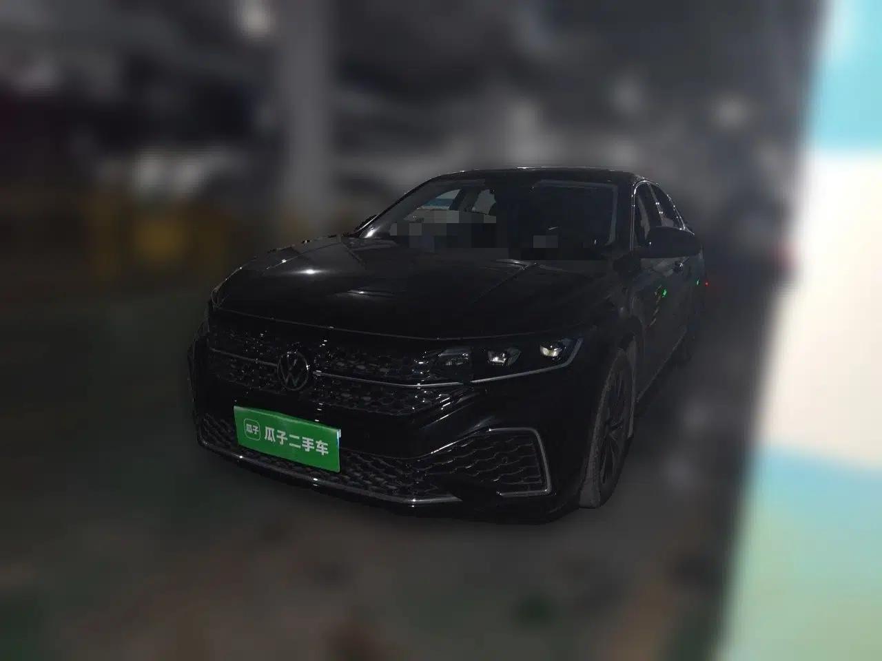 Volkswagen Passat 2023 330TSI Starry Elite Edition — миниатюра 1