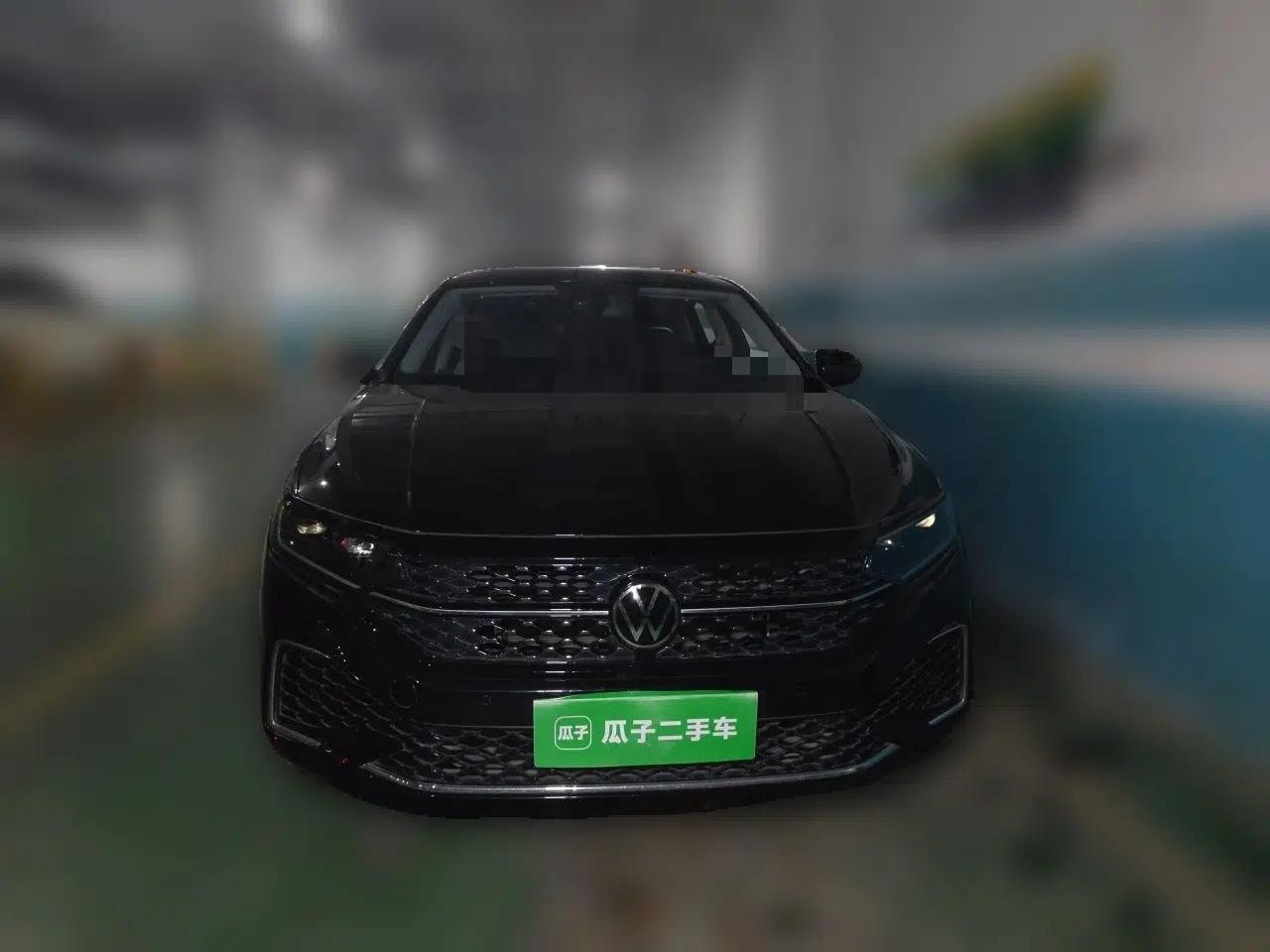 Volkswagen Passat 2023 330TSI Starry Elite Edition — миниатюра 2