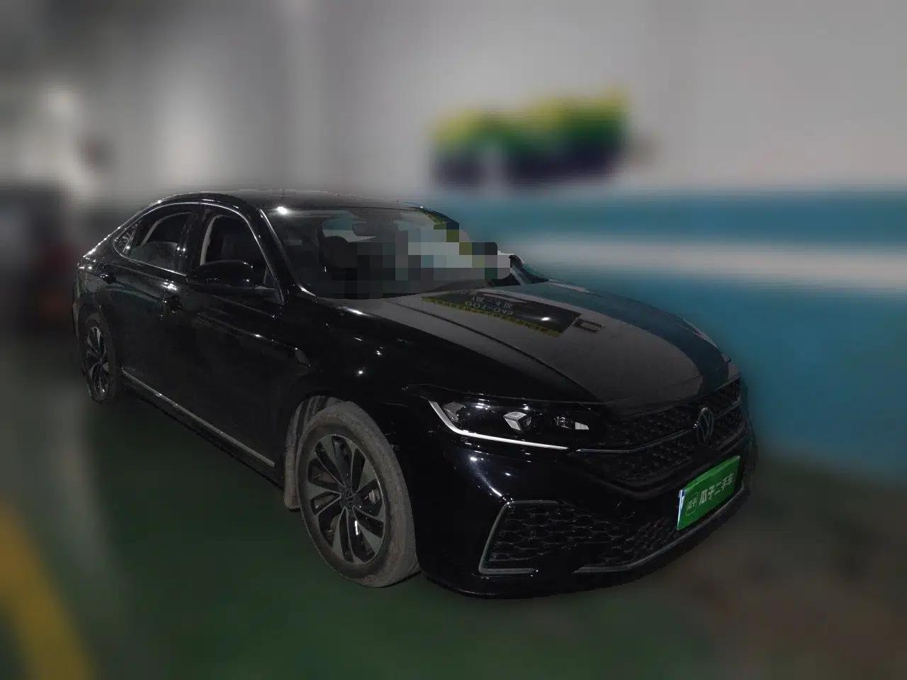 Volkswagen Passat 2023 330TSI Starry Elite Edition — миниатюра 3