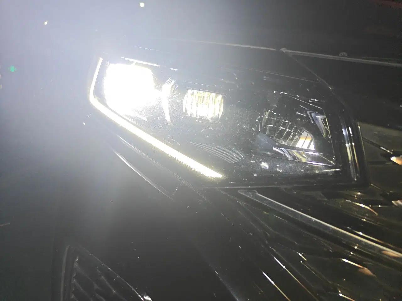 Volkswagen Passat 2023 330TSI Starry Elite Edition — миниатюра 7