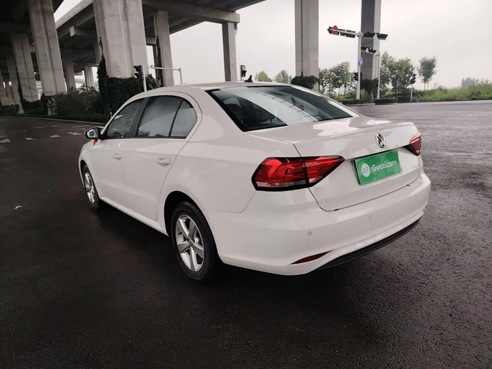 Volkswagen Lavida 2019 Lavida Start 1.5L Automatic Trendy Version China VI Standard — миниатюра 4
