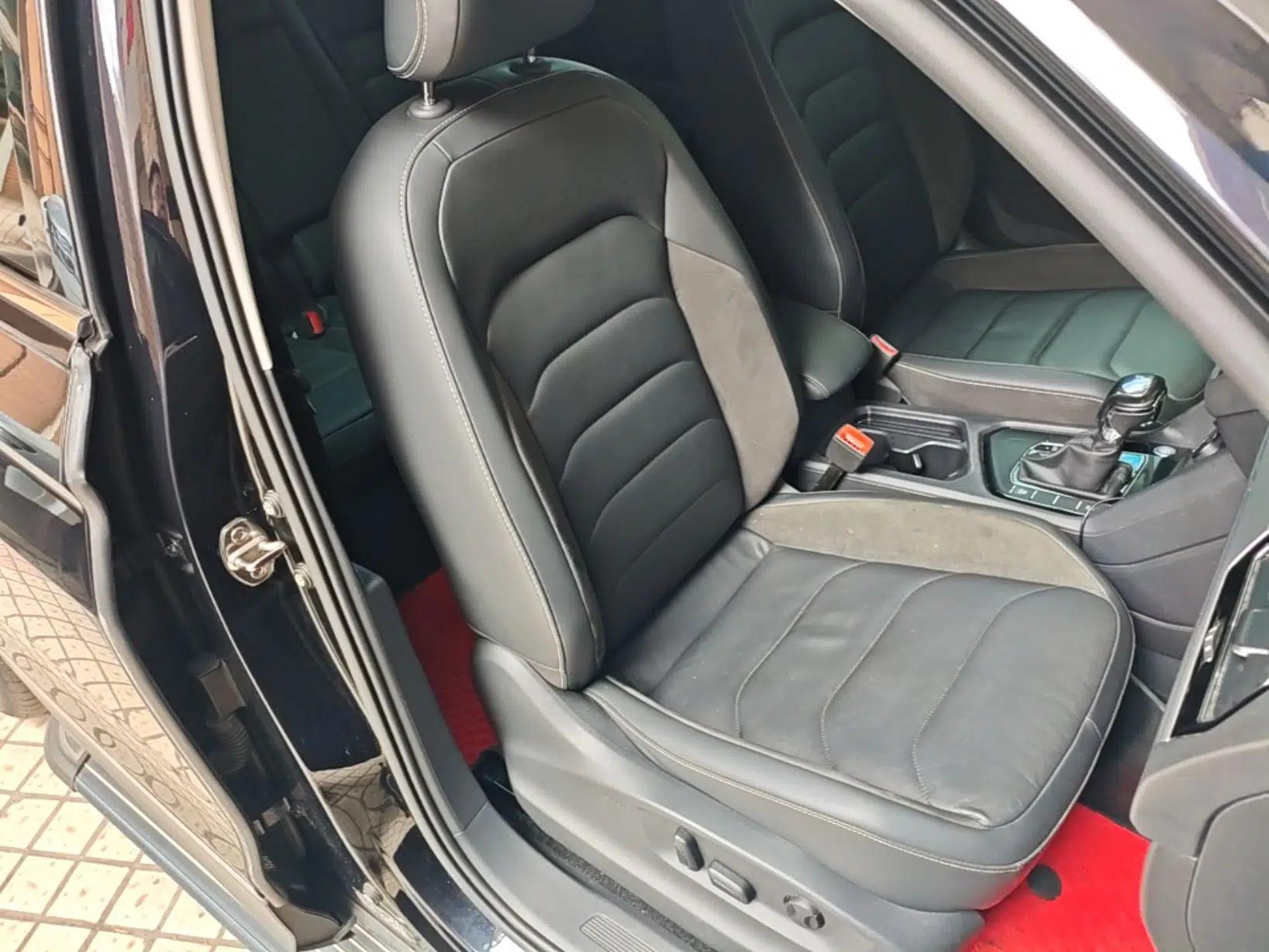 Volkswagen Tiguan L 2021 330TSI Automatic Two-Wheel Drive Smart Edition — миниатюра 19