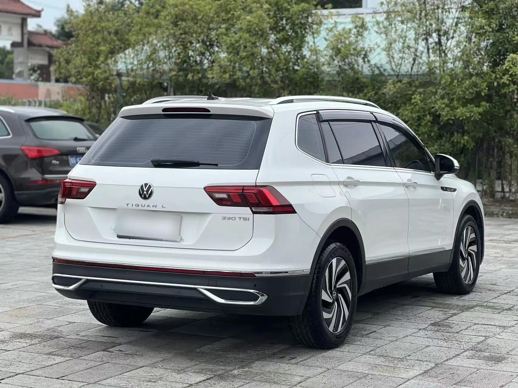 Volkswagen Tiguan L 2022 330TSI Automatic Two-Wheel Drive Smart Edition — миниатюра 6