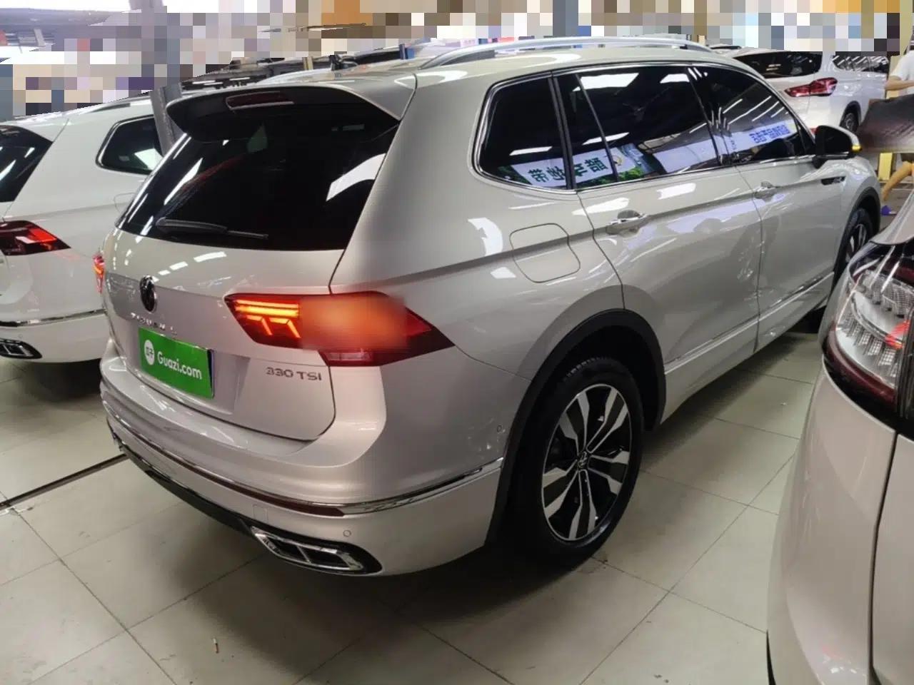 Volkswagen Tiguan L 2022 330TSI Automatic Two-Wheel Drive R-Line Enhanced Edition — миниатюра 6