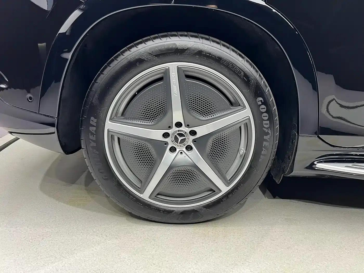 Mercedes-Benz EQS SUV 2025 500 4MATIC — миниатюра 7
