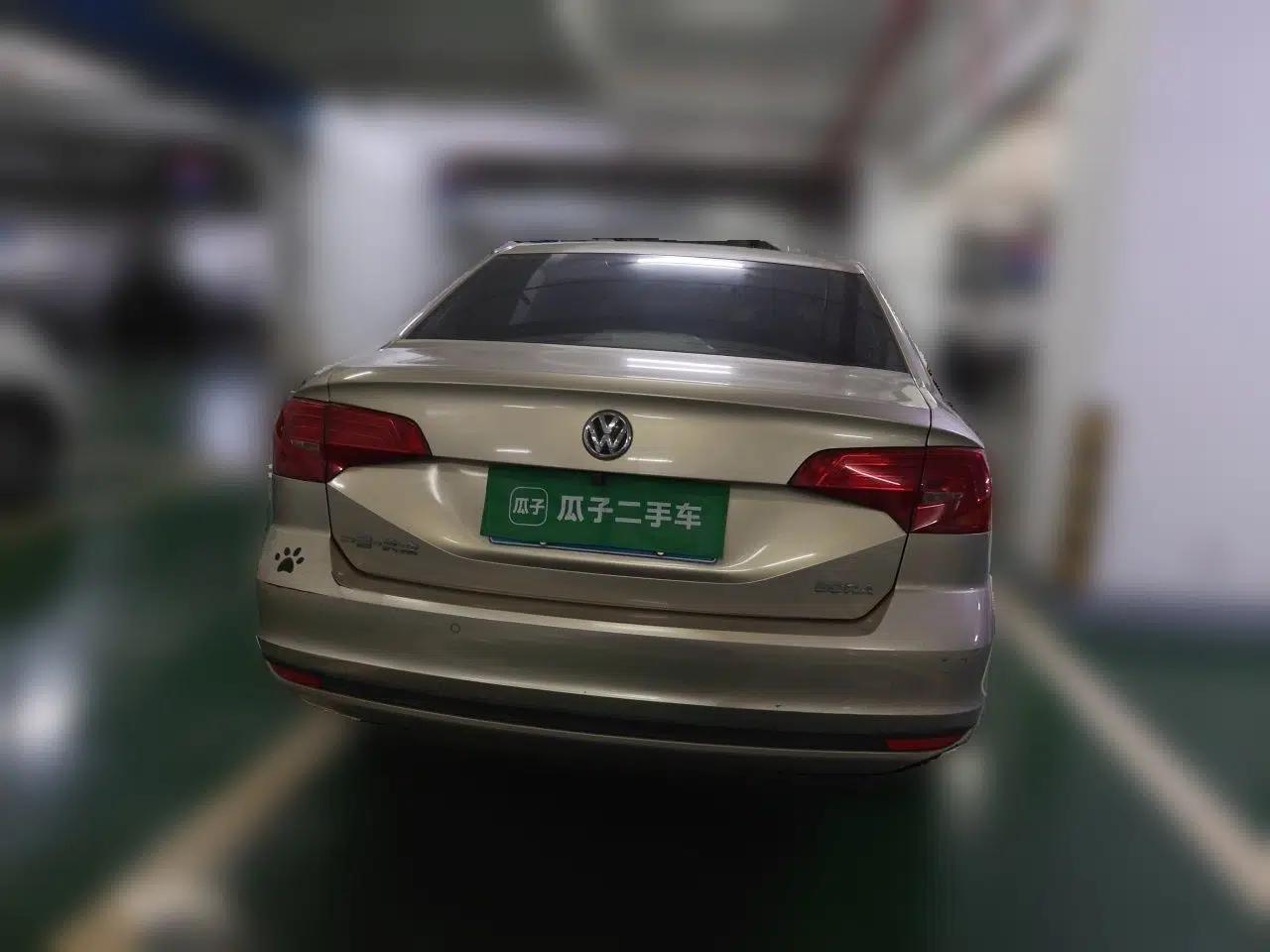 Volkswagen Bora 2016 1.6L Automatic Fashion Model — миниатюра 3