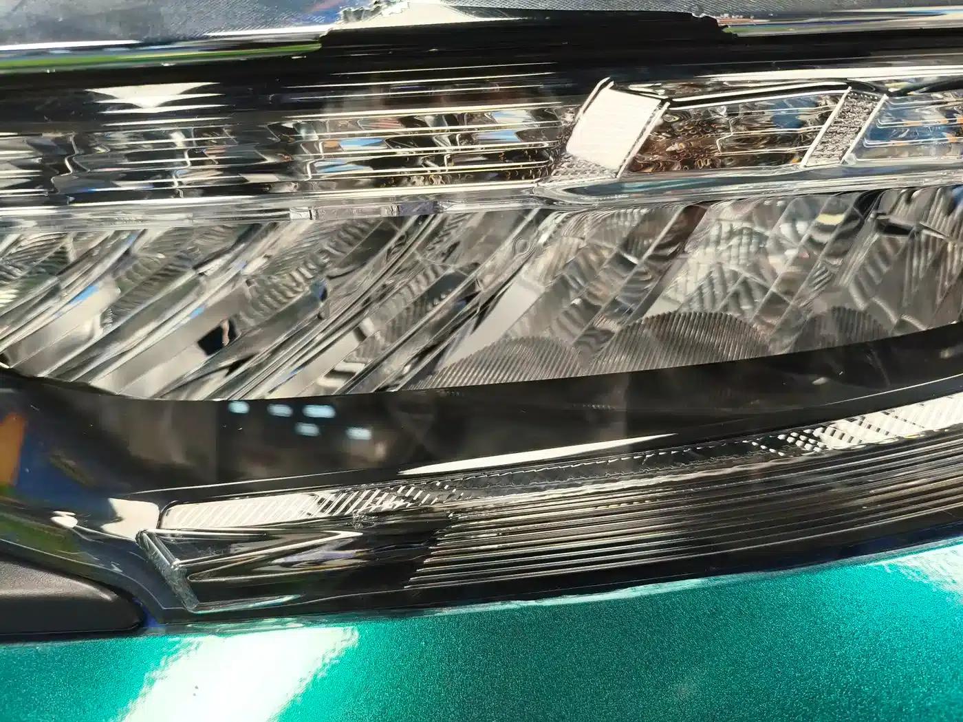 2016 Civic 220TURBO CVT Premium Edition — миниатюра 17