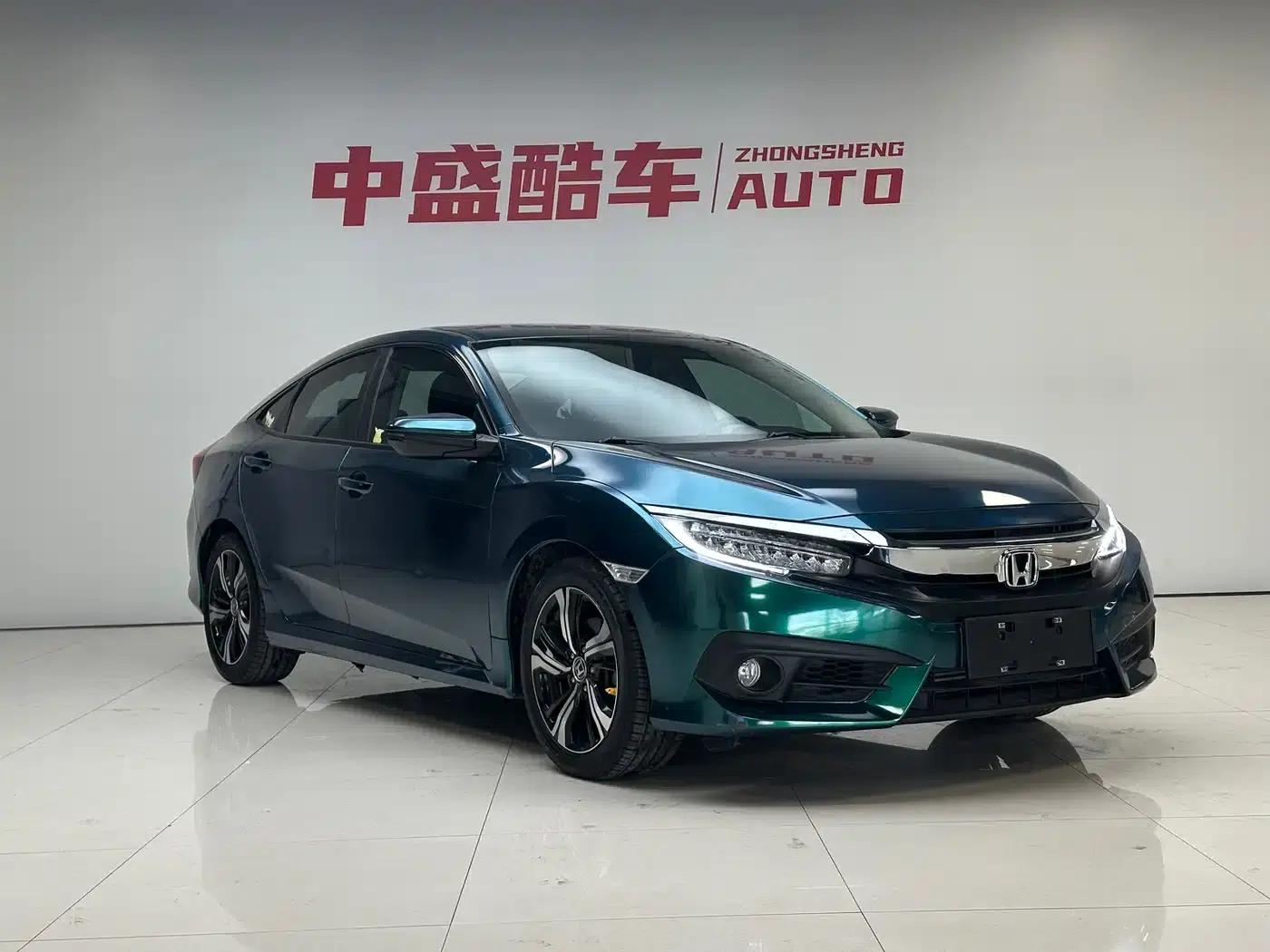 2016 Civic 220TURBO CVT Premium Edition — миниатюра 3