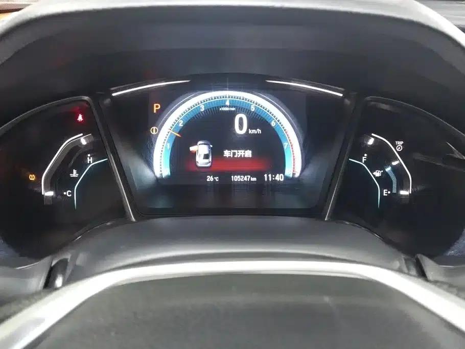 2016 Civic 220TURBO CVT Luxury Edition — миниатюра 14