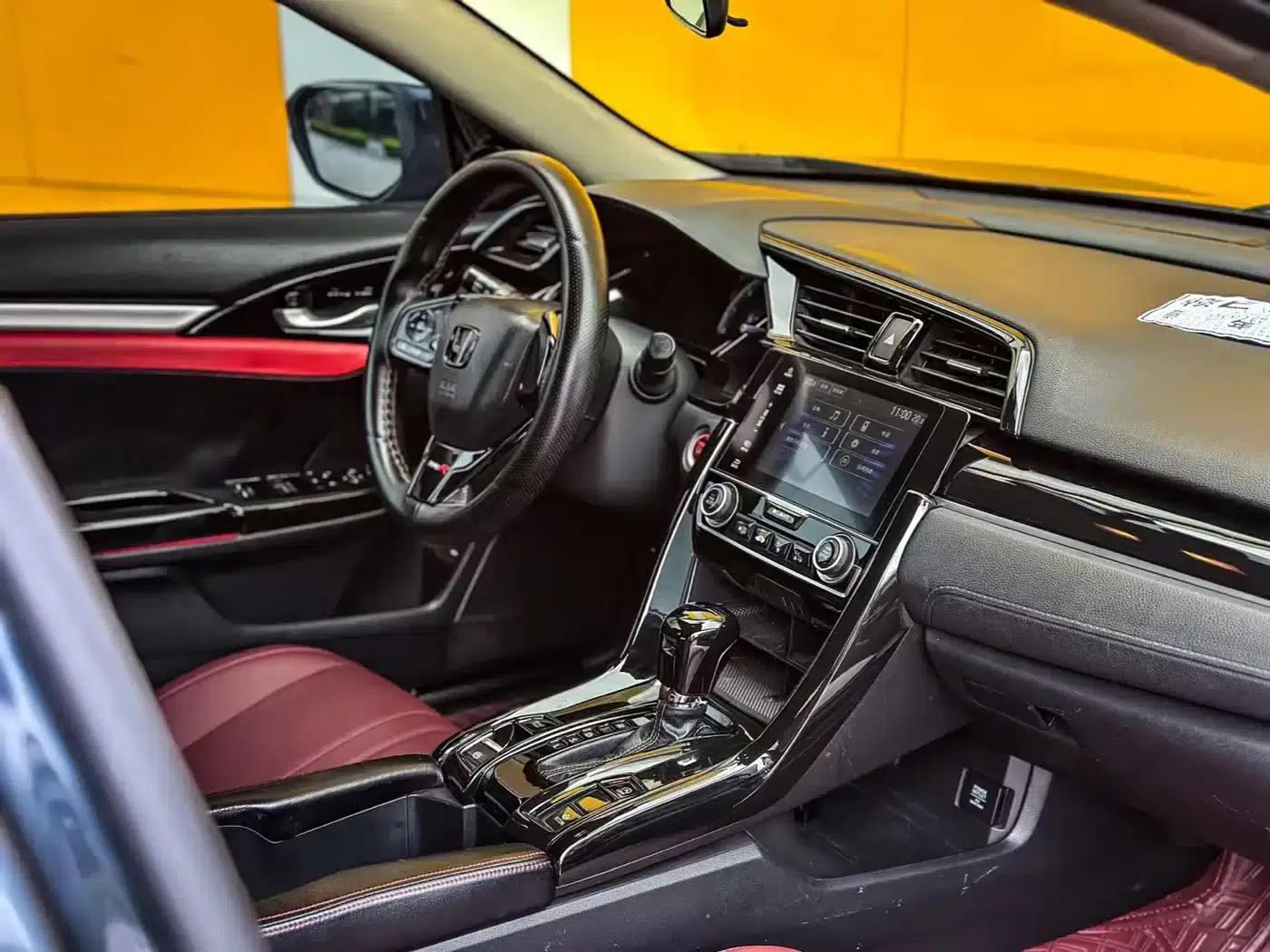 Civic 2019 220TURBO CVT Sporty Edition (National V Emission Standard) — миниатюра 8