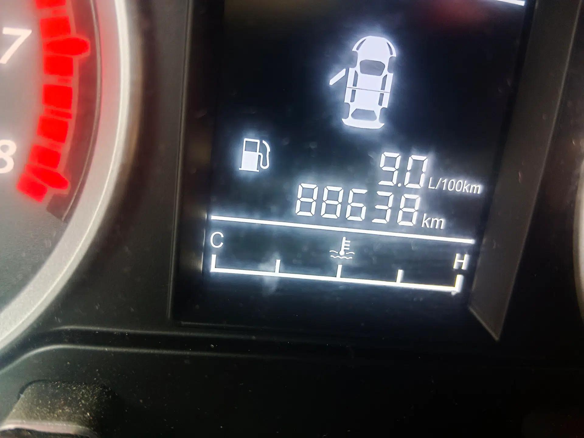 FORTHING SX6 2018 1.6L Manual Luxury Model — миниатюра 12