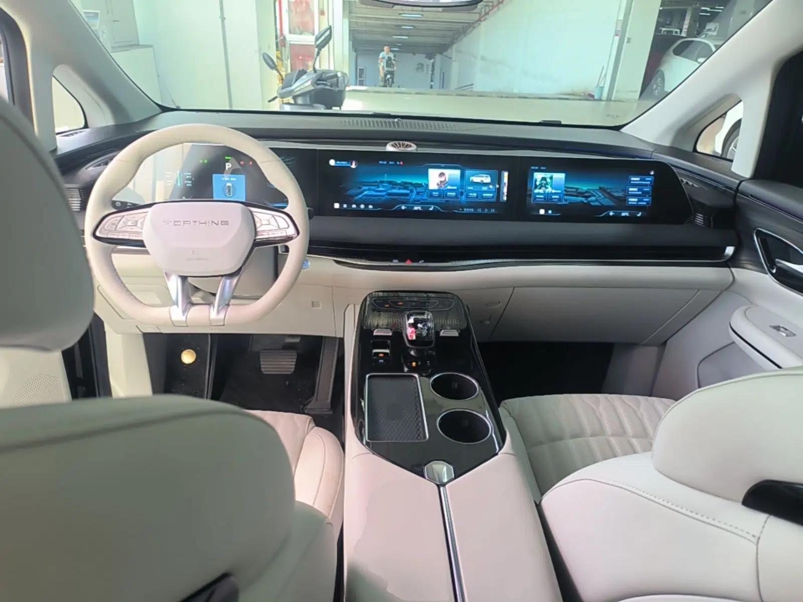 FORTHING Xinghai V9 2024 1.5TD 200km Qingyunti Series Premium Version — миниатюра 12
