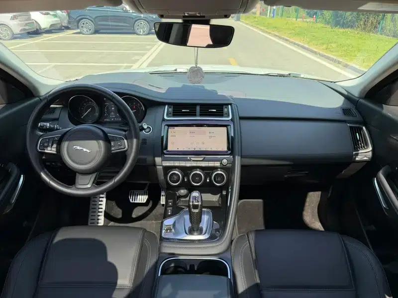 Jaguar E-PACE 2018 P200 S (China VI Emission Standard) — миниатюра 9